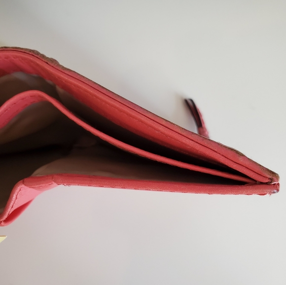 Coach wallet with coin compartment (pink print) - Picture 11 of 13